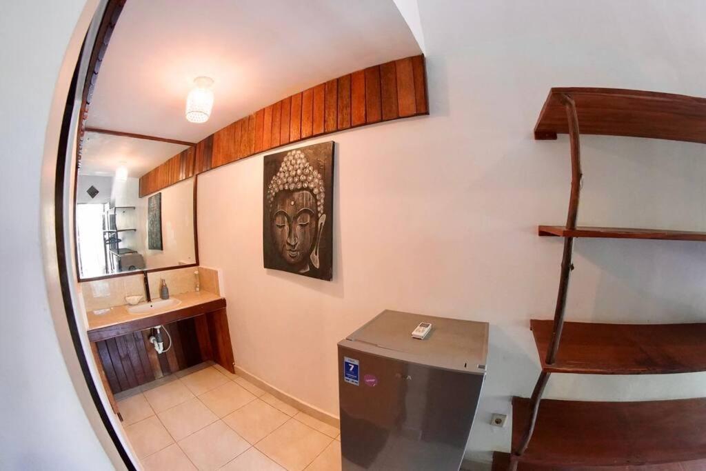 Jepun 06 - One Bedroom Without Kitchen Apartment *